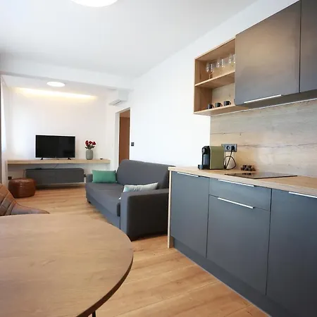 Pri Aquaparku Apartment Senec